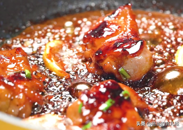 風味濃郁的無骨蜂蜜檸檬雞,甜鮮解饞又美味,家中孩子特愛吃 風味濃郁的無骨蜂蜜檸檬雞,甜鮮解饞又美味,家中孩子特愛吃