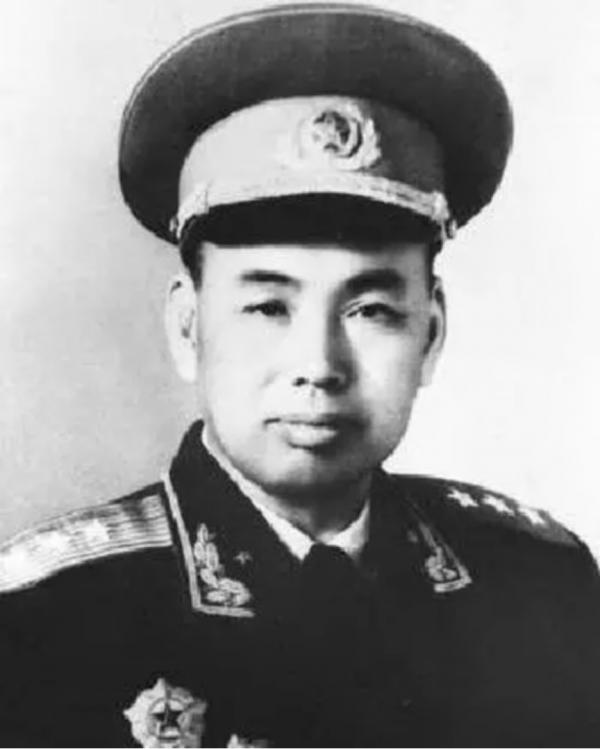 刺刀捅進身體後仍殺敵五人，犧牲後許世友為其絕食一天，他是誰？