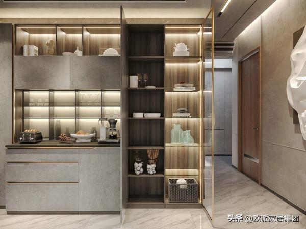 服了這男業主！砸陽臺做茶室，做玻璃屋衣帽間，只為哄老婆開心