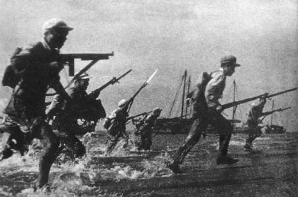 胡清河:金門戰役被俘後,胸前系兩個籃球,遊了11小時回大陸 胡清河:金門戰役被俘後,胸前系兩個籃球,遊了11小時回大陸