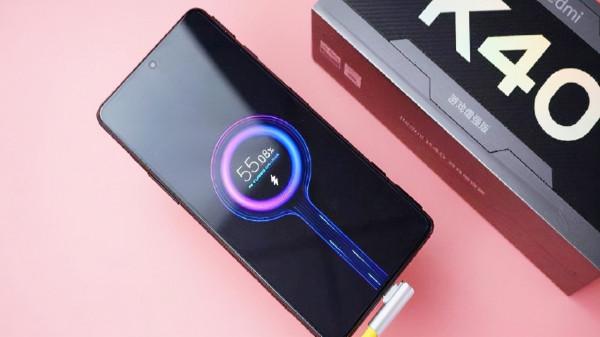 電池&OpenCurlyDoubleQuote;夠大&rdquo;的三款手機，續航一天沒問題，再見了充電寶