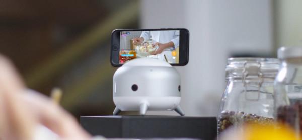 技術不夠，裝置來湊！這款桌面雲臺靠自動跟拍提升你的影片質量