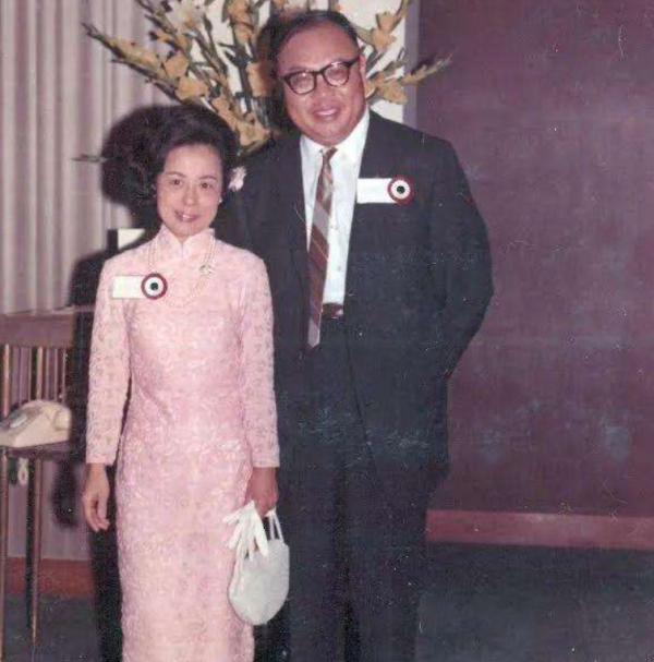 豪門兄弟情!陳曾燾繼承哥哥數十億資產,賺到千億全數還給侄子 豪門兄弟情!陳曾燾繼承哥哥數十億資產,賺到千億全數還給侄子