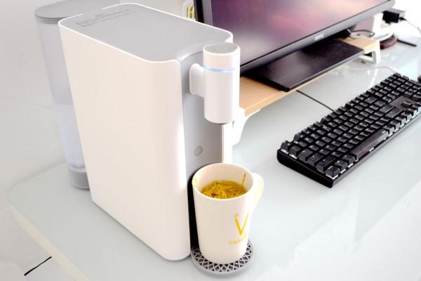 別買瓶裝水了，貴！一天3毛錢的魔凡RO反滲透即熱淨水機，真香