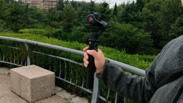 穩上加穩,浩瀚iSteady X Pro4三軸防潑水運動相機穩定器體驗 穩上加穩,浩瀚iSteady X Pro4三軸防潑水運動相機穩定器體驗