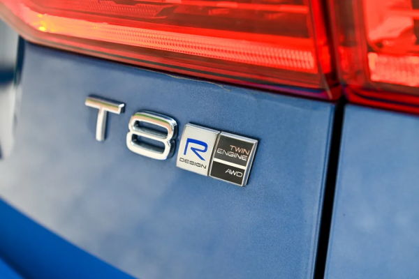 雙增壓發動機、還能純電行駛,二手T8的XC60產品力出類拔萃 雙增壓發動機、還能純電行駛,二手T8的XC60產品力出類拔萃