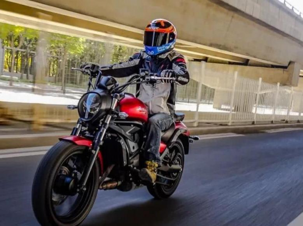 他是中國民營造車第一人，5次創業，從放牛娃到億萬富豪