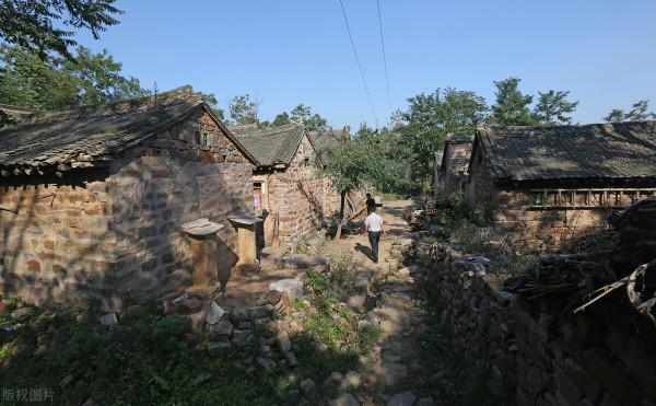 世界真實不虛,為啥看到的卻是虛妄的?這句話怎麼理解? 世界真實不虛,為啥看到的卻是虛妄的?這句話怎麼理解?