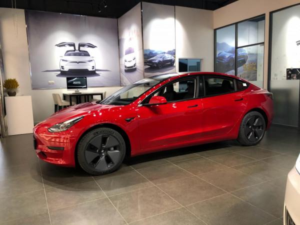 25萬左右,選頂配全新A3好還是改款Model 3好? 25萬左右,選頂配全新A3好還是改款Model 3好?