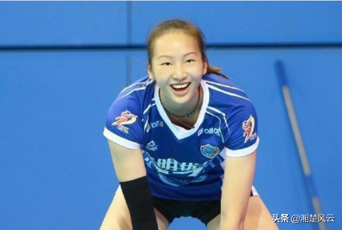 上海女排橫掃山東,奪得全錦賽冠軍,山東隊狀態全無再次屈居亞軍 上海女排橫掃山東,奪得全錦賽冠軍,山東隊狀態全無再次屈居亞軍
