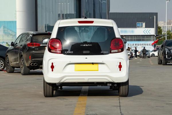 充電更快、續航更長，同樣是4萬多，科萊威與宏光MINI，你選誰？