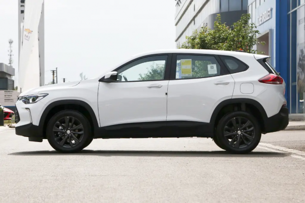 雪佛蘭創酷低配和中配相差0.9萬元，到底該選誰