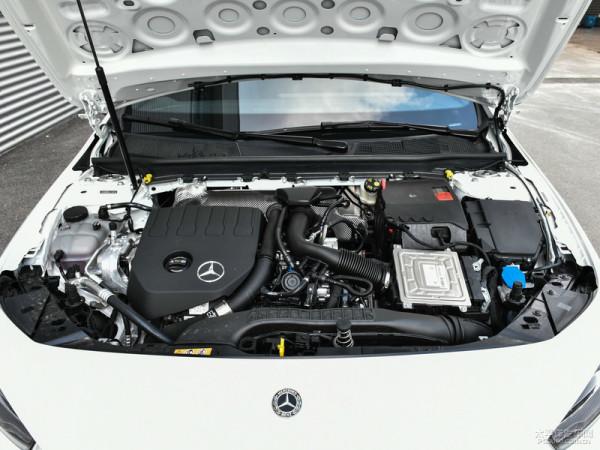 新款北京賓士A級長軸版上市!售21.48-26.48萬元 新款北京賓士A級長軸版上市!售21.48-26.48萬元