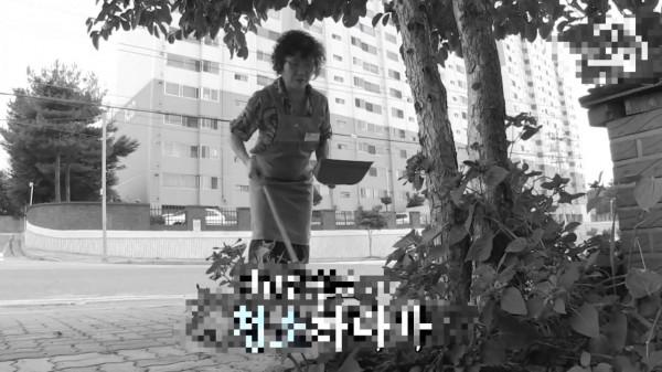 女人意外獲得一棵搖錢樹,每天都會獲得50元硬幣,但女人並不開心 女人意外獲得一棵搖錢樹,每天都會獲得50元硬幣,但女人並不開心