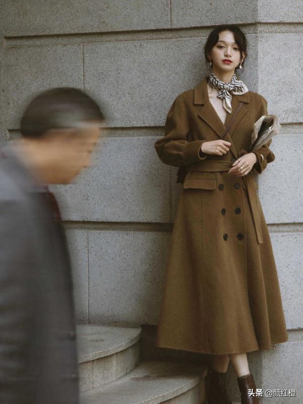 小個子女生冬天怎麼穿?試試這些簡約大氣的穿搭,保暖又時髦 小個子女生冬天怎麼穿?試試這些簡約大氣的穿搭,保暖又時髦