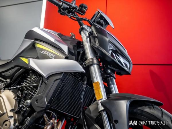 售價不到4萬，QJ追700上市！雙缸水冷56kw，配滑動離合，4種顏色