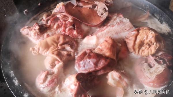 江蘇大爺30年只賣一道菜，天不亮就有人來預約，3小時就賣光