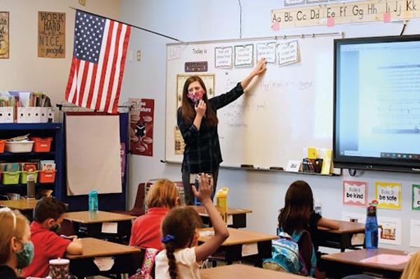 上樑不正下樑歪！美國家長明知道孩子感染新冠，還送去學校上課