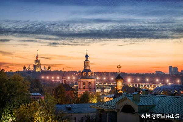 她是越南統治者黎筍的女兒，為了愛情嫁給外國教授，卻結局不幸