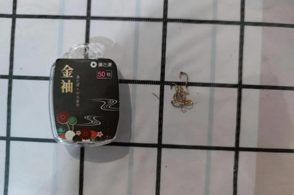 這樣綁鉤,簡單易學低成本,再也不用去漁具店買魚鉤了 這樣綁鉤,簡單易學低成本,再也不用去漁具店買魚鉤了