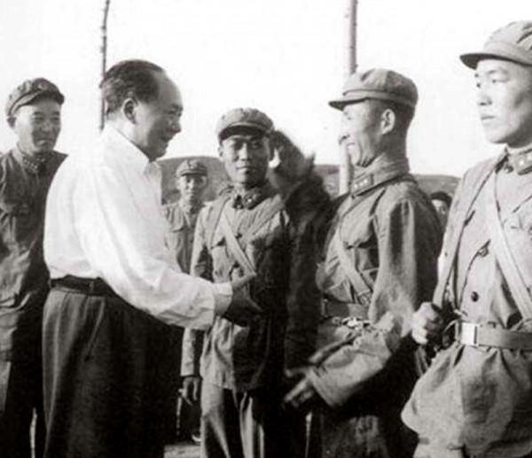 &OpenCurlyDoubleQuote;8341部隊&rdquo;的第二任政委，17歲參軍，18歲入黨，47歲當政委