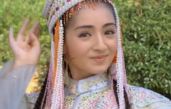 一個比一個廉價,辱智的五毛特效,但凡上點心都做不出這種東西 一個比一個廉價,辱智的五毛特效,但凡上點心都做不出這種東西