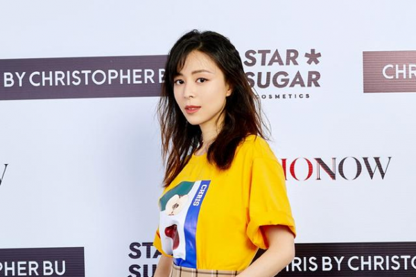 張靜初、陶虹等人倡導素食，卻被扒吃肉穿皮草，網友：言行不一