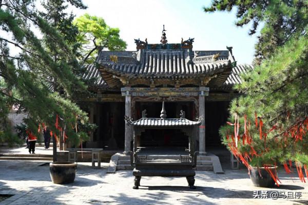 山西介休有一神秘古堡,譽為天下第一星象村,藏有中國罕見的琉璃碑