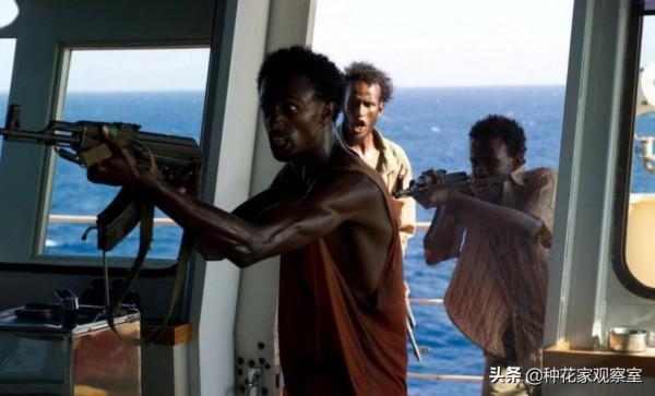 2010年,11名海盜打劫俄羅斯油輪,俄軍處置手段有點狠 2010年,11名海盜打劫俄羅斯油輪,俄軍處置手段有點狠