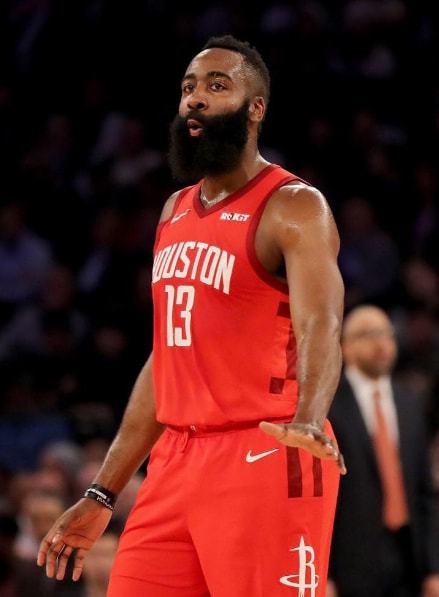 難,難,難!NBA現役400多人 只有2人有望退役被立銅像 難,難,難!NBA現役400多人 只有2人有望退役被立銅像