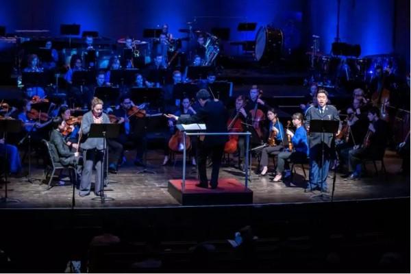 一個華裔士兵被虐待慘死,十年後在家鄉曼哈頓“復活”(特寫) 一個華裔士兵被虐待慘死,十年後在家鄉曼哈頓“復活”(特寫)