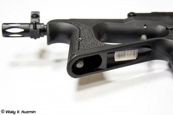 反恐戰士——PP2000衝鋒槍