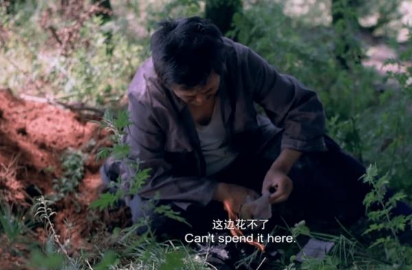 《落葉歸根》14年，趙本山解甲歸田，十配角有人當紅有人逝去