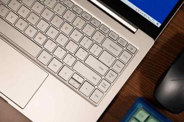 買輕薄本一定要配獨顯麼？酷睿H35處理器：有我就不用配了