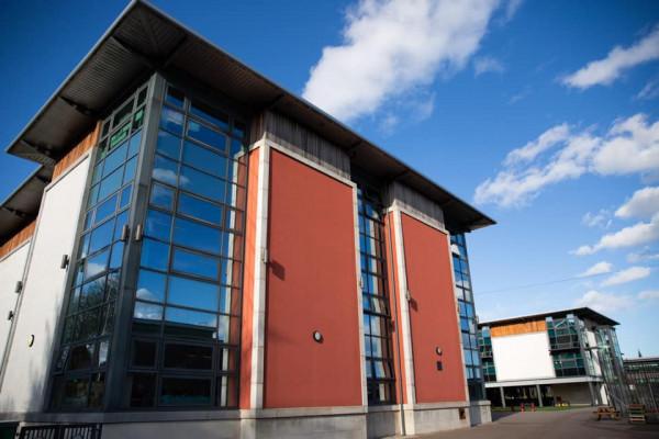 英國留學名人堂 | 從蘇格蘭誕生的2021諾貝爾化學獎得主 英國留學名人堂 | 從蘇格蘭誕生的2021諾貝爾化學獎得主