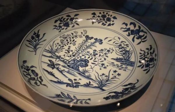 流失在國外11家著名博物館裡的這些中國國寶，你知道多少？