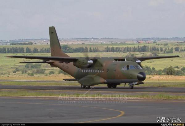 非洲國家：剛果金和剛果布空軍