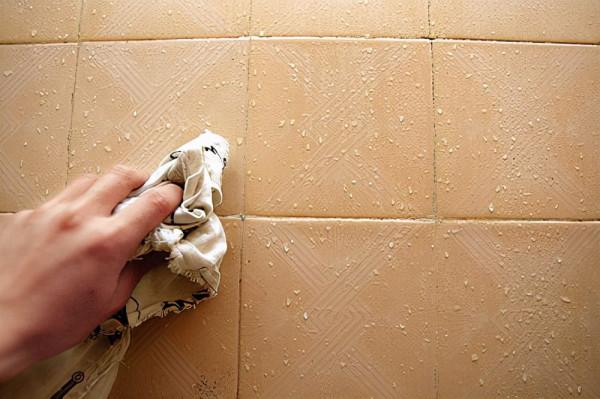 家裡總被潮溼困擾?學會4個處理方法,讓你不再被潮溼陰冷折磨 家裡總被潮溼困擾?學會4個處理方法,讓你不再被潮溼陰冷折磨