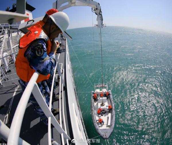 走起！帶你看海上訓練酷圖