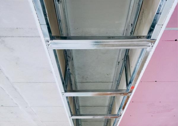 樣板間八個吊頂安裝流程，再也不怕施工有貓膩