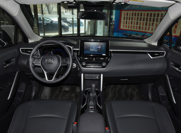 豐田又要推出新車，與卡羅拉“沾親帶故”，軸距2米64，還有混動