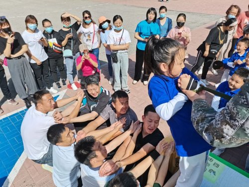 和睦路小學一年級親子團訓,小小和睦娃也有大能量 和睦路小學一年級親子團訓,小小和睦娃也有大能量