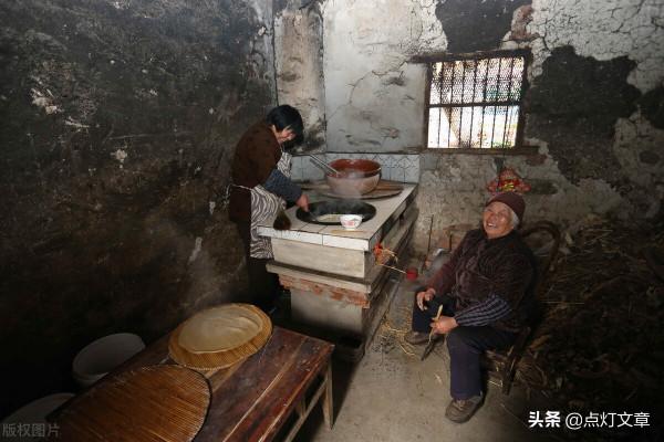 費孝通先生嘗試在《鄉土中國》回答:基層社會到底是怎樣的社會? 費孝通先生嘗試在《鄉土中國》回答:基層社會到底是怎樣的社會?