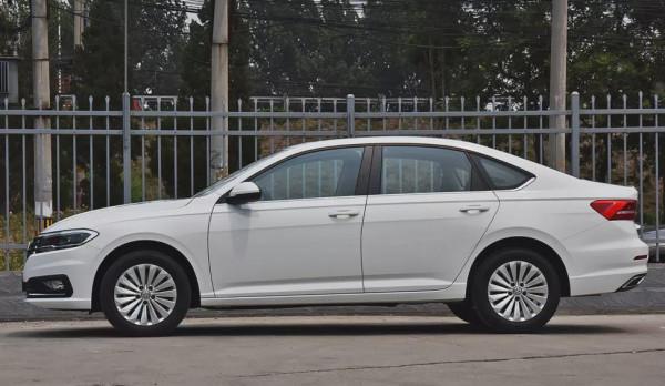 大眾同門之爭：寶來VS朗逸誰會更勝一籌？