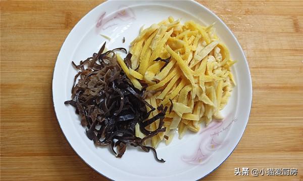分享冬筍炒肉的好吃做法,香脆爽口鮮香下飯,炒出來多吃兩碗飯 分享冬筍炒肉的好吃做法,香脆爽口鮮香下飯,炒出來多吃兩碗飯