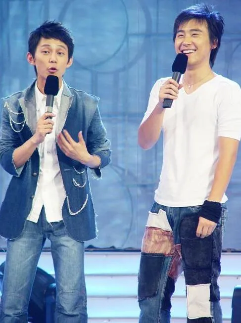 看完湖南經視的簡歷，我已經把“牛”字打在公屏上