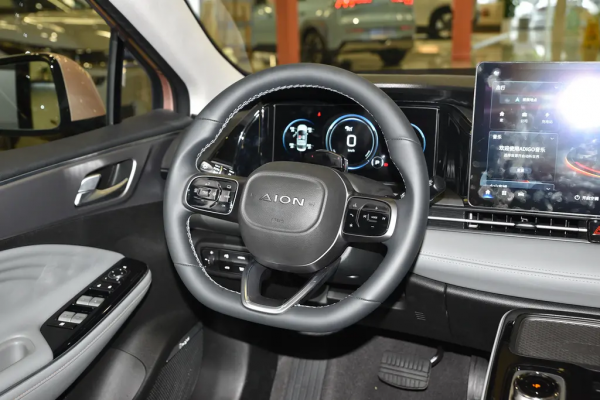 國產純電動汽車:AION S,續航可達602公里,13.96萬起售 國產純電動汽車:AION S,續航可達602公里,13.96萬起售