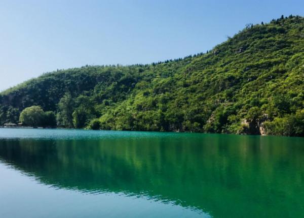 河南耗資4億的自然景區，號稱中原小灕江，門票60停車費僅10元