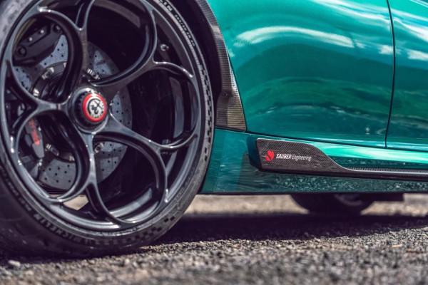 比四葉草更強，高唱懷舊之歌的阿爾法·羅密歐Giulia GTAm | CAR REVIEWS