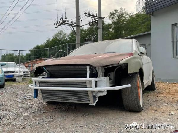 開著板車去ROADTRIP,我們還買回了一輛摩托艇 開著板車去ROADTRIP,我們還買回了一輛摩托艇